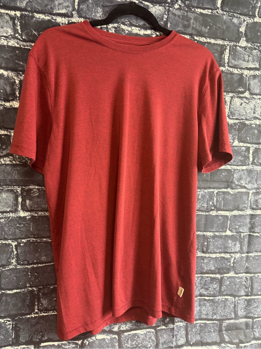Men's Classic Crew Neck T-Shirt - (M)